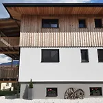 Pilgram-huber דירה אפריץ