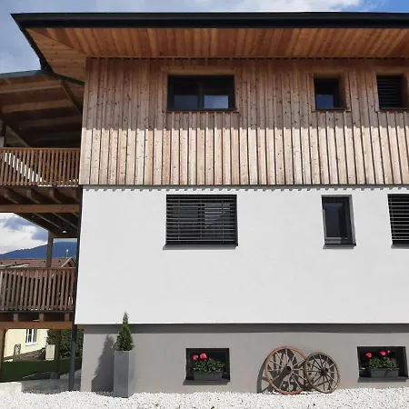 Pilgram-huber Apartman Afritz am See